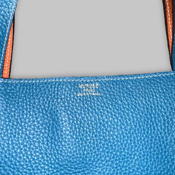 Blue Pebbled Leather Tote Bag – Hermès-Inspired Style (Not Authenticated) - Picture 7 of 8